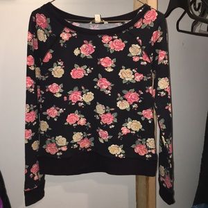Long sleeves floral shirt